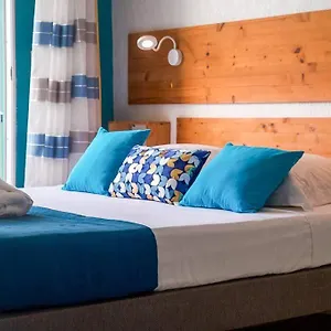 Appartement Le Calypso, Beachside Heaven, Le Gosier (Grande-Terre)