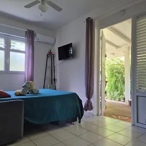 Hébergement de vacances Ti Jit La, Saint-Claude